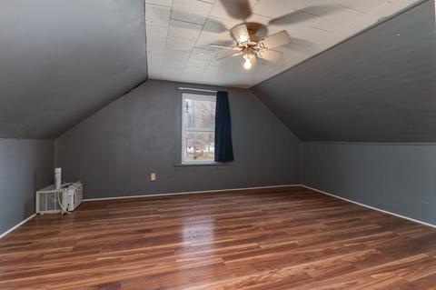602 State St, Benson, IL 61516 photo 16
