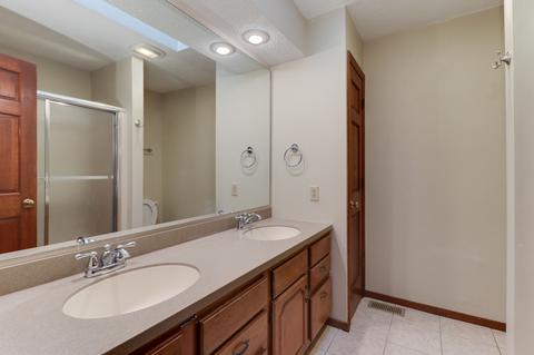 501 Wellesley Dr, Normal, IL 61761 photo 28