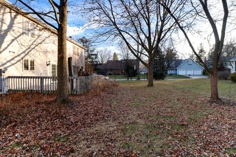 501 Wellesley Dr, Normal, IL 61761 photo 40