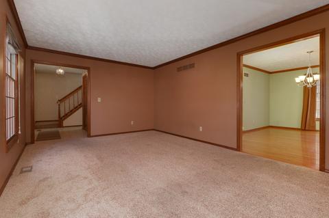 501 Wellesley Dr, Normal, IL 61761 photo 6
