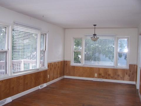 2014 Grandview Dr, Johnsburg, IL 60051 photo 2