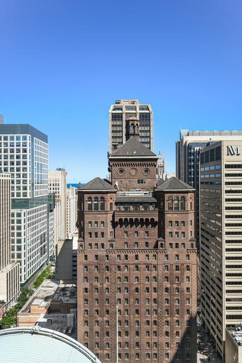 100 E Huron St #1705, Chicago, IL 60611 photo 10