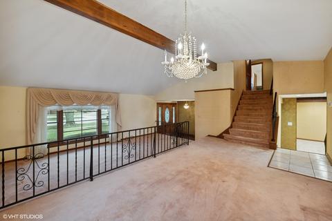 3224 Maple Leaf Dr, Glenview, IL 60026 photo 4
