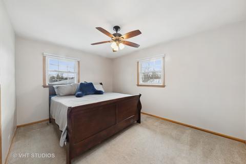 2467 Eisenhower Dr, Des Plaines, IL 60018 photo 6