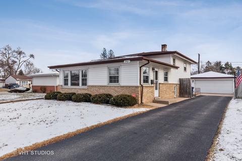 2467 Eisenhower Dr, Des Plaines, IL 60018 photo 1