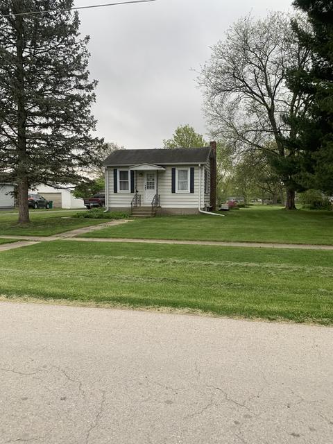 204 W Armstrong St, Seneca, IL 61360 photo 1