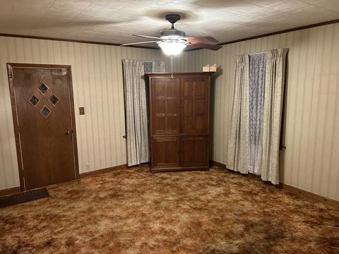 204 W Armstrong St, Seneca, IL 61360 photo 6