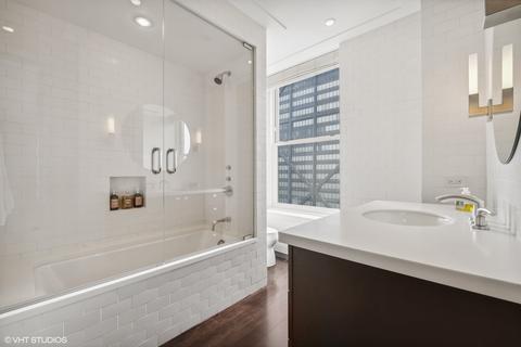 159 E Walton Pl #32A, Chicago, IL 60611 photo 59