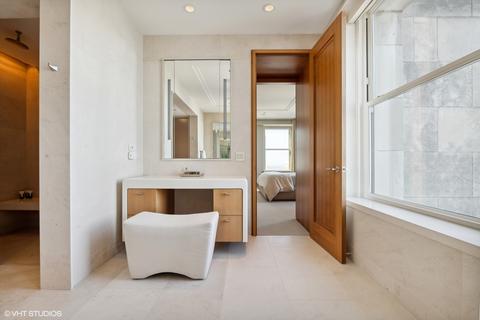 159 E Walton Pl #32A, Chicago, IL 60611 photo 47