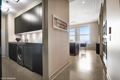 159 E Walton Pl #32A, Chicago, IL 60611 photo 34