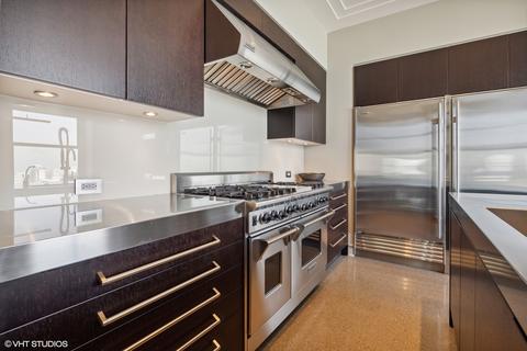 159 E Walton Pl #32A, Chicago, IL 60611 photo 32