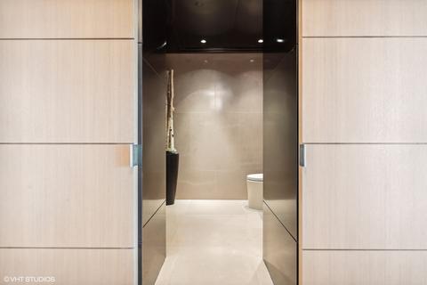 159 E Walton Pl #32A, Chicago, IL 60611 photo 5