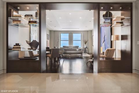 159 E Walton Pl #32A, Chicago, IL 60611 photo 9