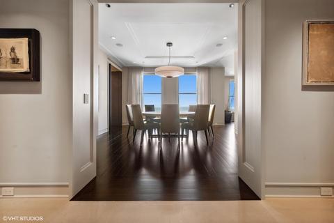 159 E Walton Pl #32A, Chicago, IL 60611 photo 24