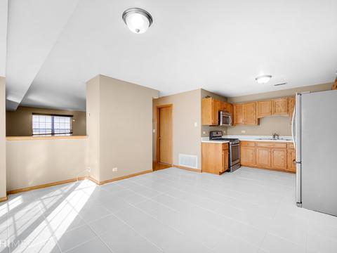 1445 Berta Dr, Crest Hill, IL 60403 photo 10