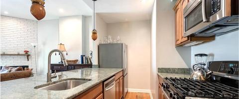 55 E Cedar St, Chicago, IL 60611 photo 4