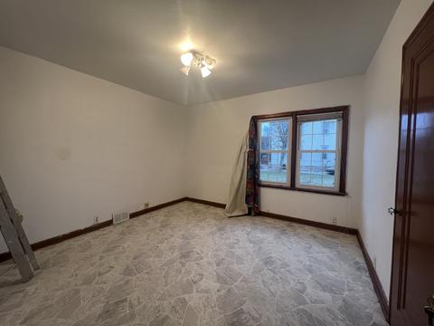 393 S 5th Ave, Kankakee, IL 60901 photo 15