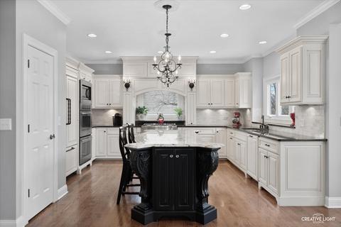 4455 Esquire Cir, Naperville, IL 60564 photo 9