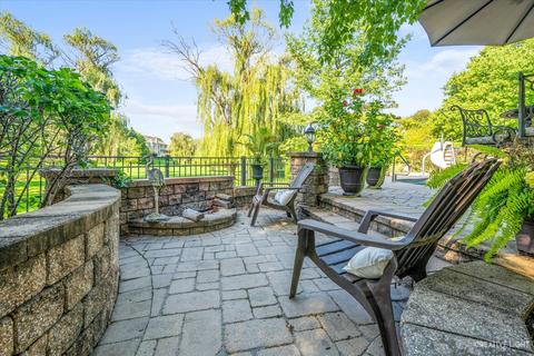 4455 Esquire Cir, Naperville, IL 60564 photo 42