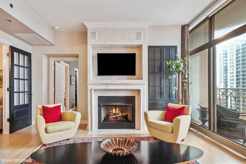 21 E Huron St #1402, Chicago, IL 60611 photo 6