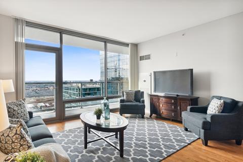 100 E 14th St #2908, Chicago, IL 60605 photo 4