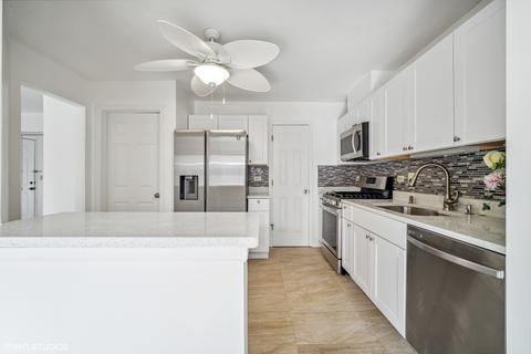 1402 Aldgate Ct #C1, Wheeling, IL 60090 photo 4