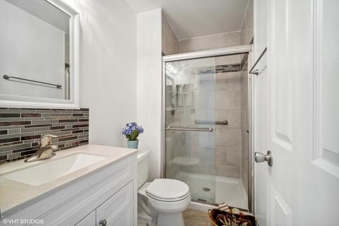 1402 Aldgate Ct #C1, Wheeling, IL 60090 photo 11