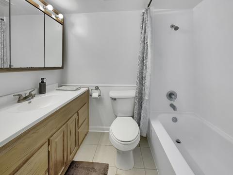 3335 Kirchoff Rd #4H, Rolling Meadows, IL 60008 photo 14
