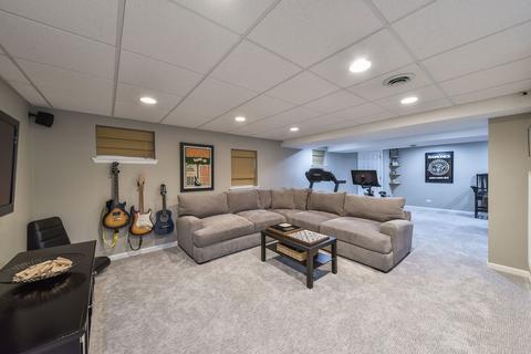 907 Rock Spring Rd, Naperville, IL 60565 photo 30