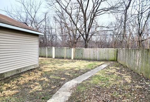 14925 Terrace Ln, Midlothian, IL 60445 photo 3