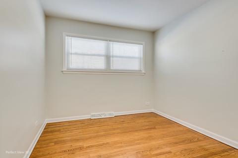 4048 Rose Ave, Lyons, IL 60534 photo 12