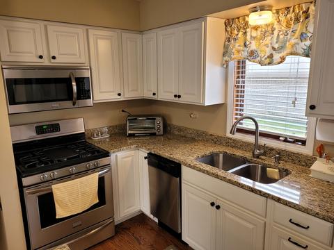 7909 W 80th St, Bridgeview, IL 60455 photo 7