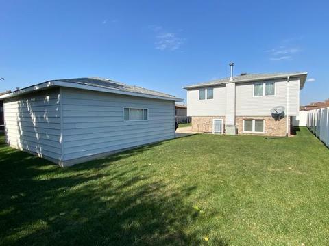 7909 W 80th St, Bridgeview, IL 60455 photo 5