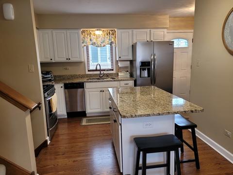 7909 W 80th St, Bridgeview, IL 60455 photo 10