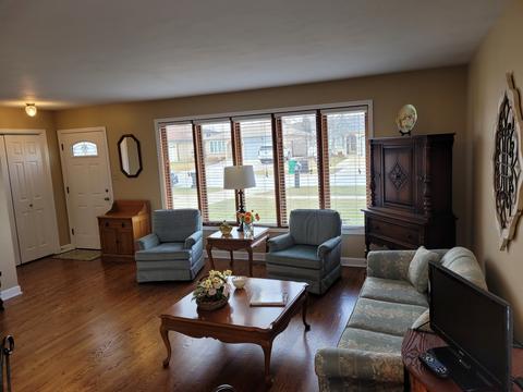 7909 W 80th St, Bridgeview, IL 60455 photo 11