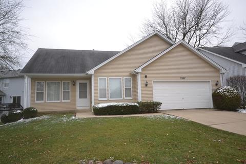 2307 Bluejay Trl, Elgin, IL 60123 photo 1