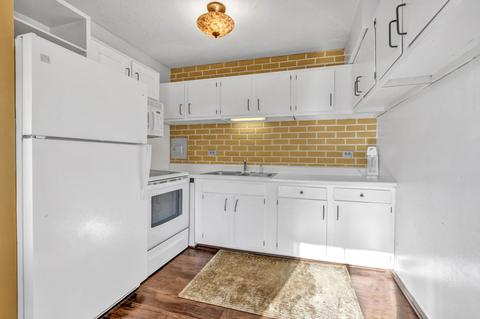 2404 Algonquin Rd #17, Rolling Meadows, IL 60008 photo 9