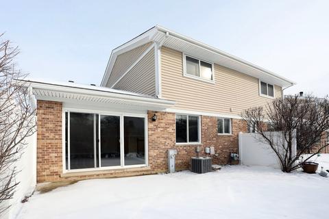 101 E Beech Dr, Schaumburg, IL 60193 photo 4