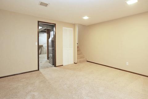 101 E Beech Dr, Schaumburg, IL 60193 photo 26