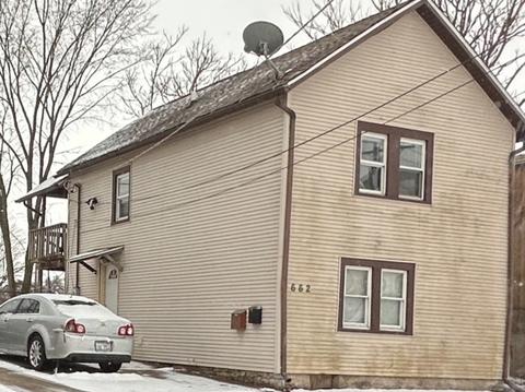 662 W Merchant St, Kankakee, IL 60901 photo 1