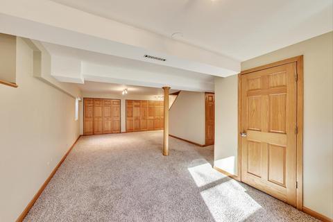 219 Buckingham Dr, Bartlett, IL 60103 photo 32