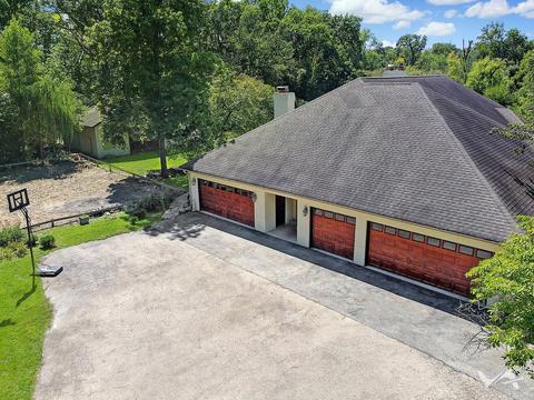 33 W801 Mare Barn Ln, Wayne, IL 60184 photo 21