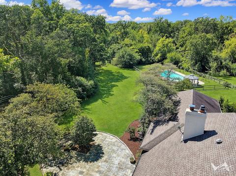 33 W801 Mare Barn Ln, Wayne, IL 60184 photo 28