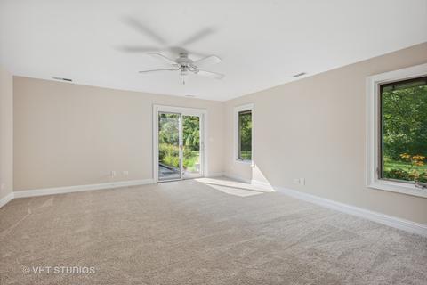 33 W801 Mare Barn Ln, Wayne, IL 60184 photo 11