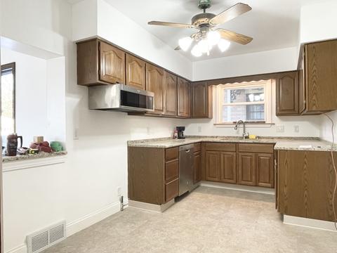 1111 S Evergreen Ave, Kankakee, IL 60901 photo 11