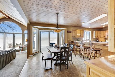 12 Cat Schooner Ln, Third Lake, IL 60030 photo 9