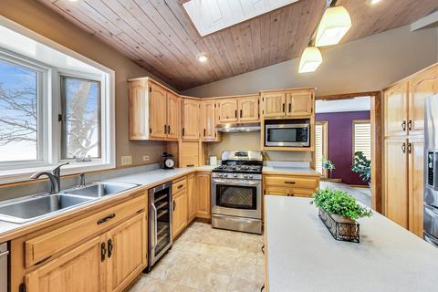 12 Cat Schooner Ln, Third Lake, IL 60030 photo 10