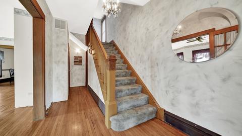 3130 Clinton Ave, Berwyn, IL 60402 photo 4