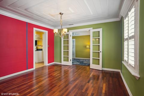 1118 E Illinois St, Wheaton, IL 60187 photo 3