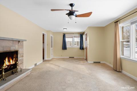 237 S Rosedale Ave, Aurora, IL 60506 photo 4
